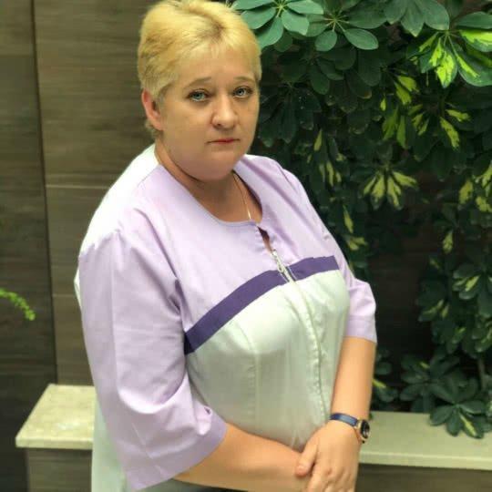 Миластова Марина Сергеевна – медсестра по массажу.